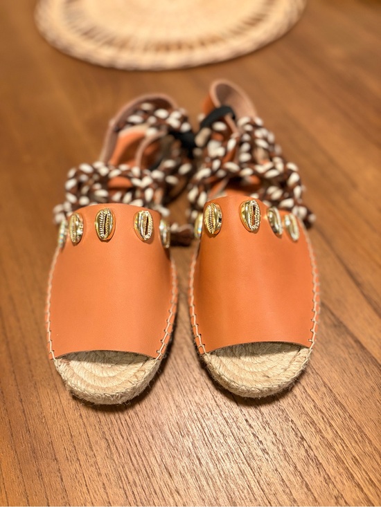 Free People Shoes - Free People Cowrie Shell Tan Leather Espadrille Sandals